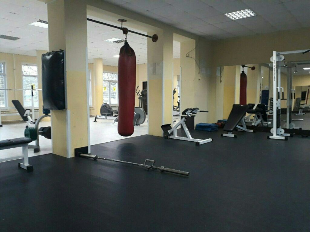 Фитнес-клуб «FitZone»