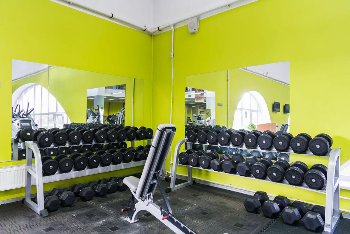 Спортивный клуб «Fitness Life»