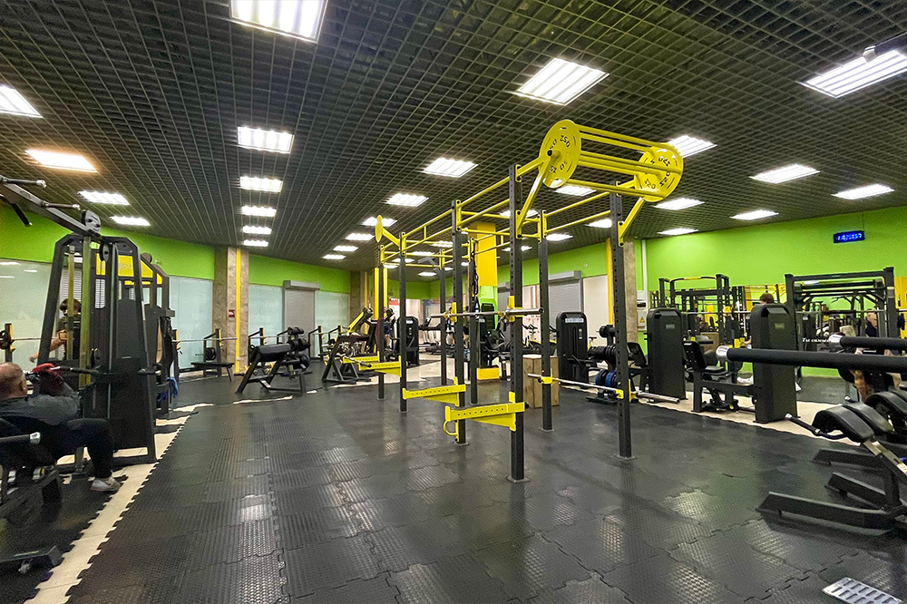 Фитнес-клуб «МетроFitness»