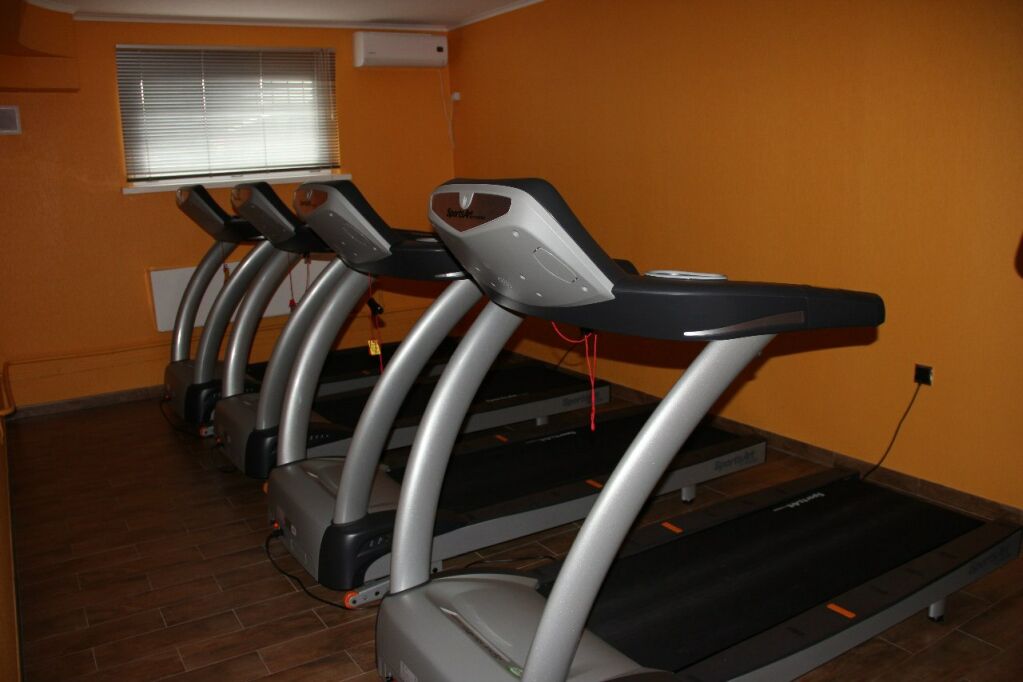 Фитнес-клуб «XS-Fit» (Репина)
