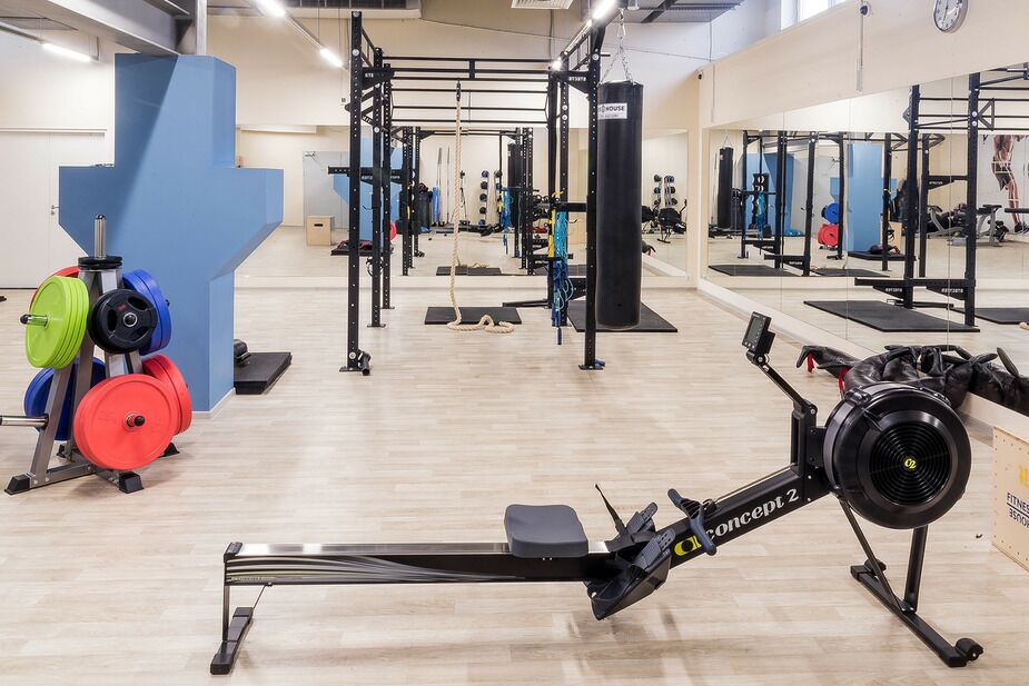 Спортивный клуб «Fitness House» (Московское шоссе)