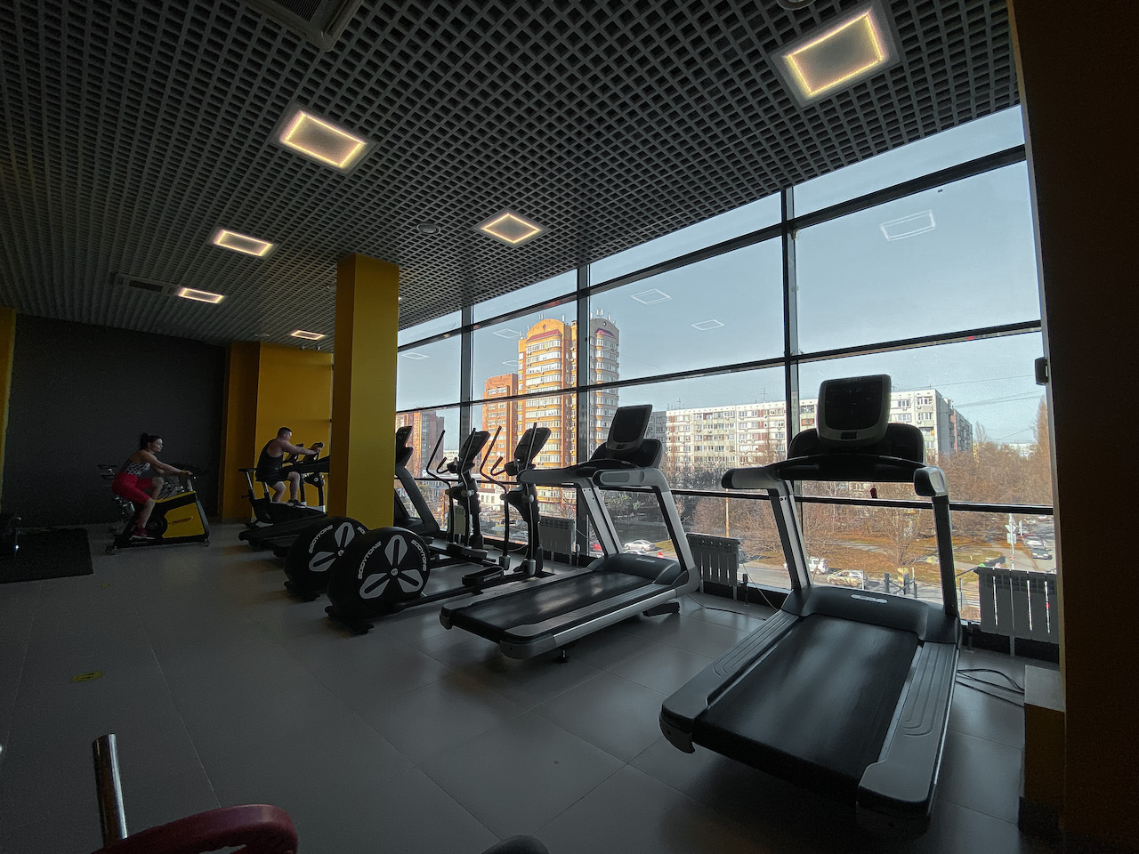 Фитнес-клуб «МетроFitness»