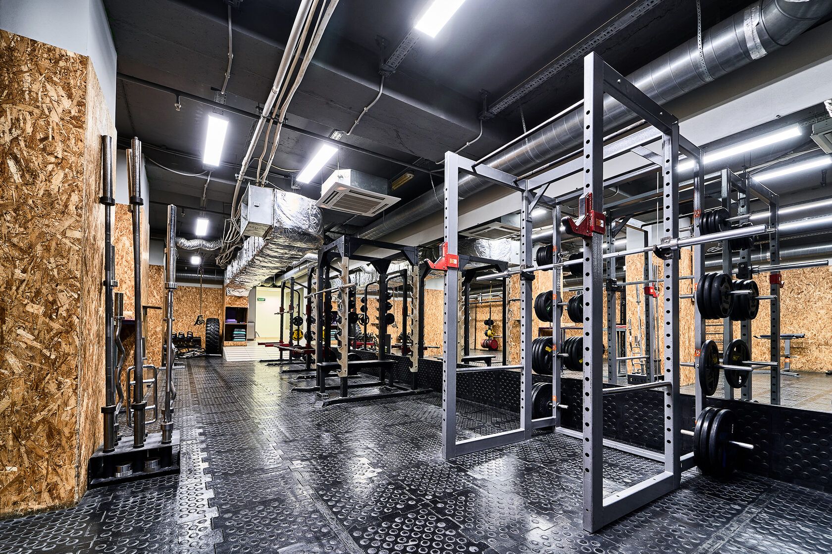 Фитнес-клуб «ZARUBA FITNESS»