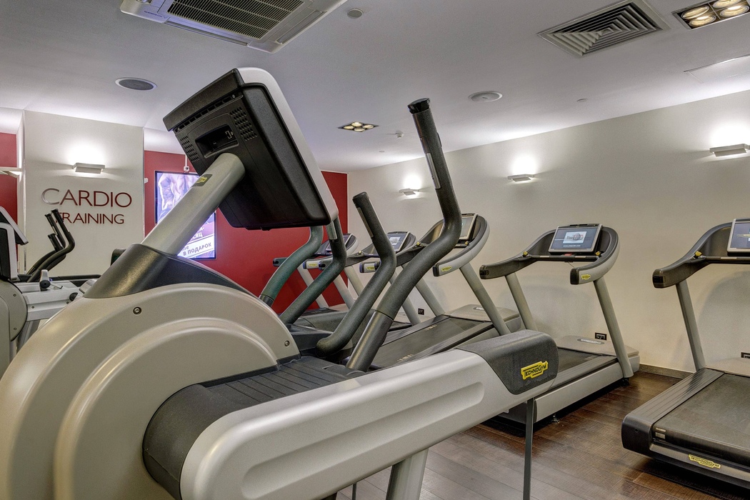 Фитнес-клуб «MosFitness»