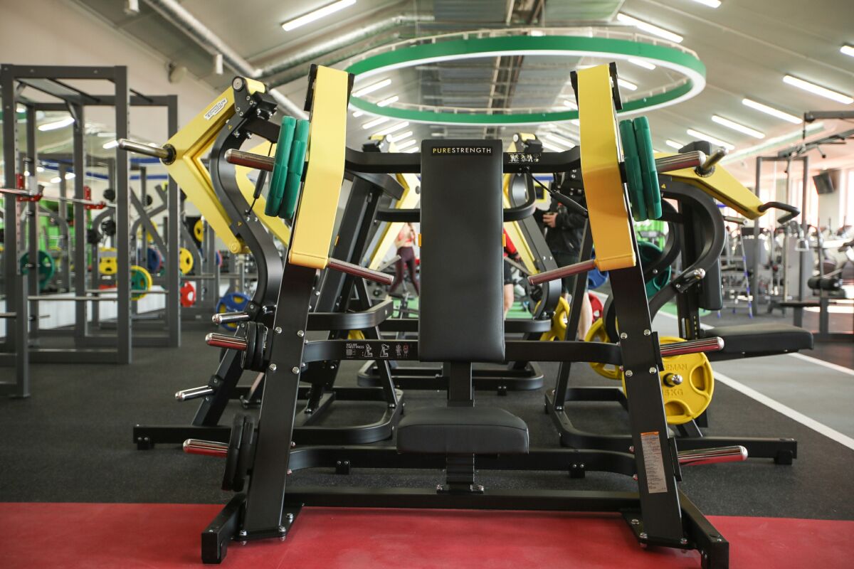 Фитнес-клуб «ALEX Fitness» (Калибр)