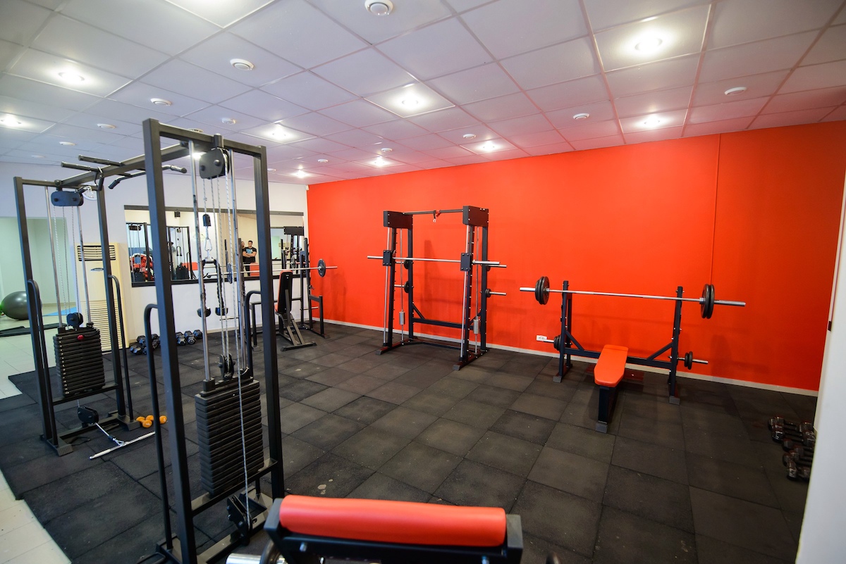 Фитнес-клуб «Red's Fitness»
