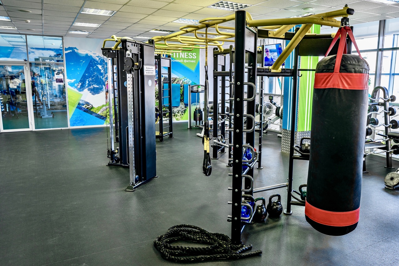 Фитнес-клуб «Sky Fitness»