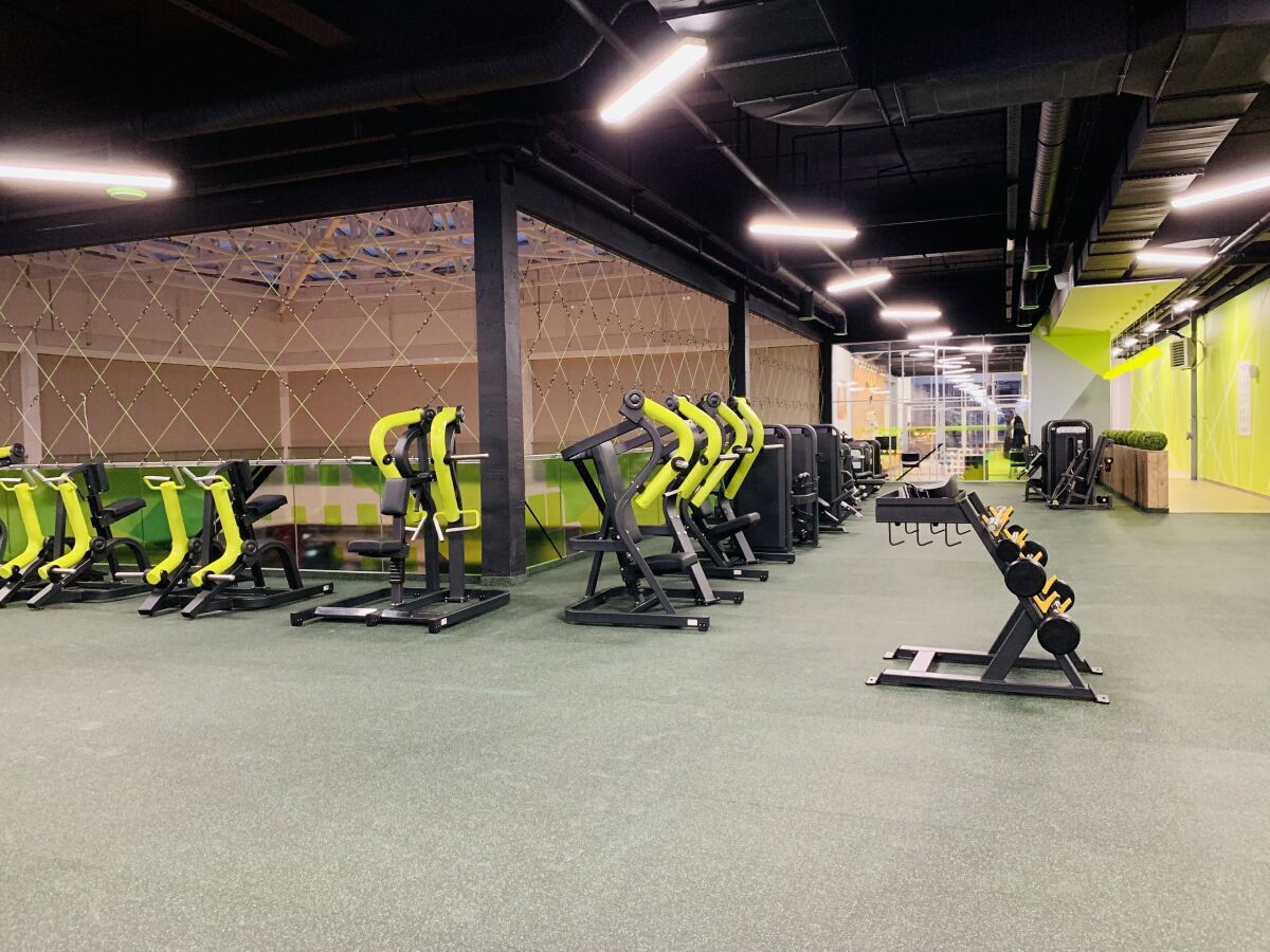 Фитнес-клуб «Mytimefitness» (Комендантский)