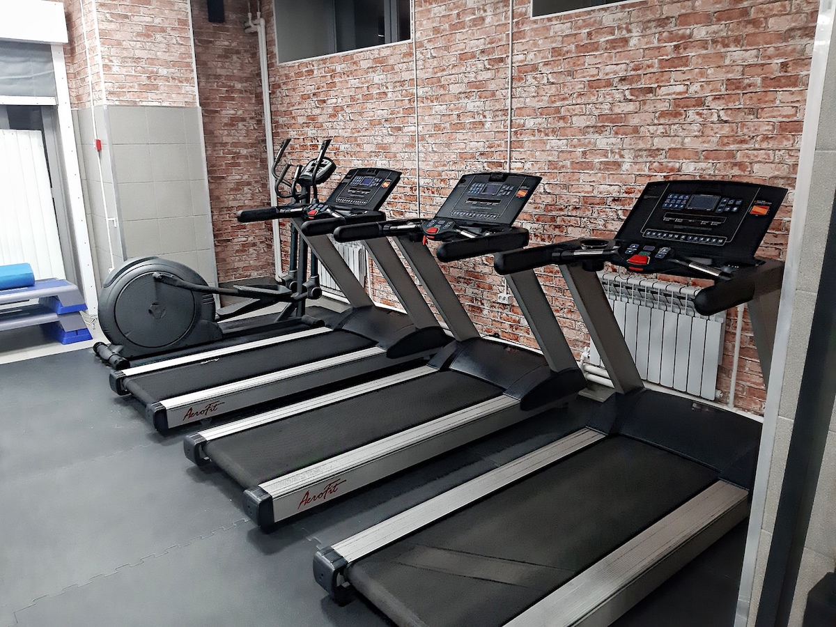 Спортивный клуб «FitnessZona»