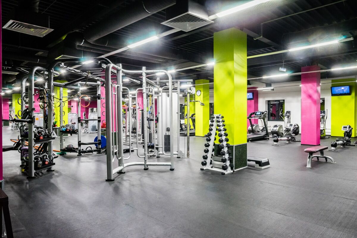 Фитнес-центр «Les Fitness»