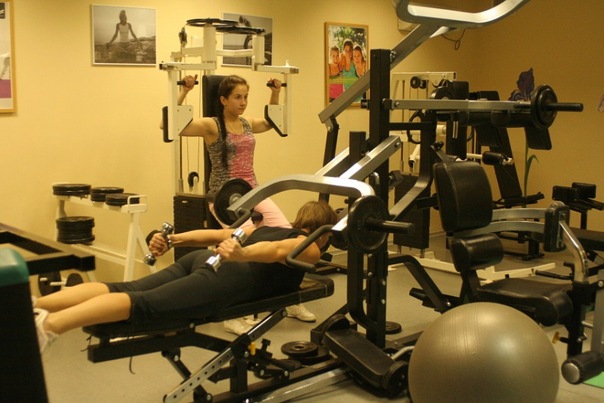 Фитнес-клуб «Wellfit»