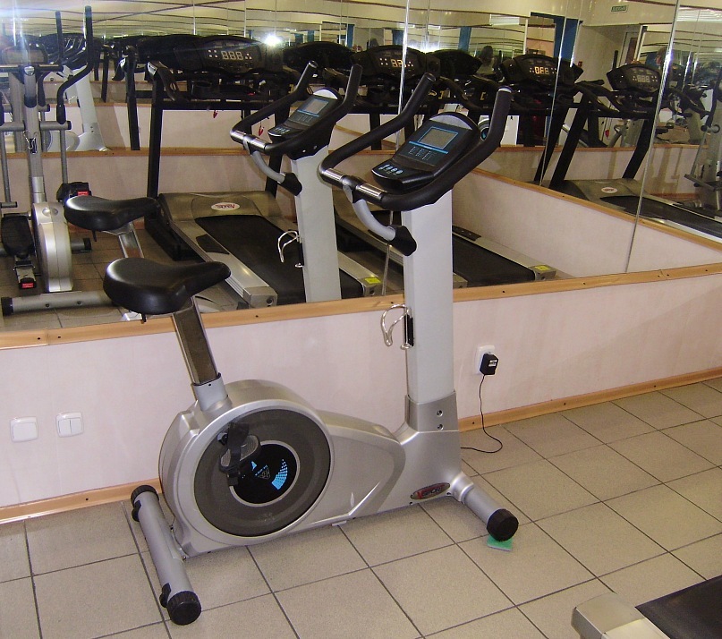 Тренажерный зал «ACTIVE FITNESS»