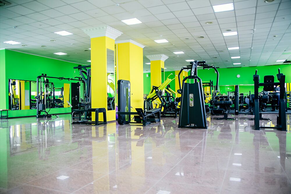 Фитнес-клуб «МетроFitness» (Революционная)