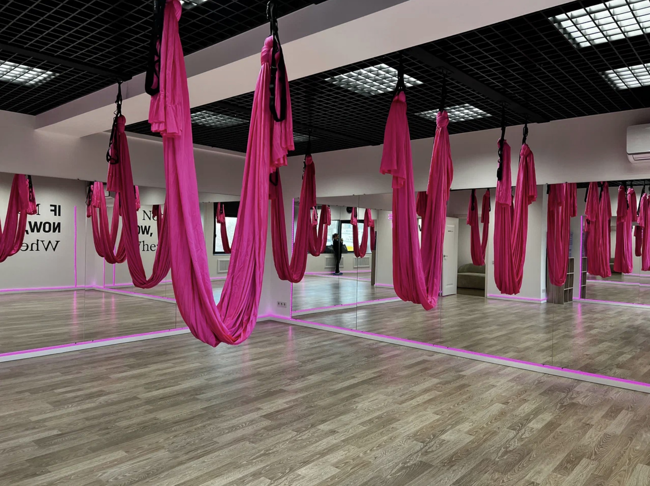 Студия растяжки «TOPSTRETCHING»