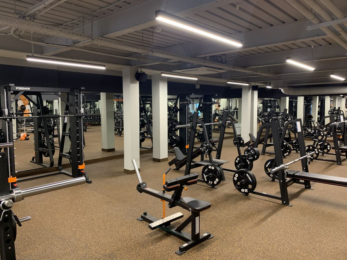 Фитнес-клуб «Spirit Fitness» (Дежнева)