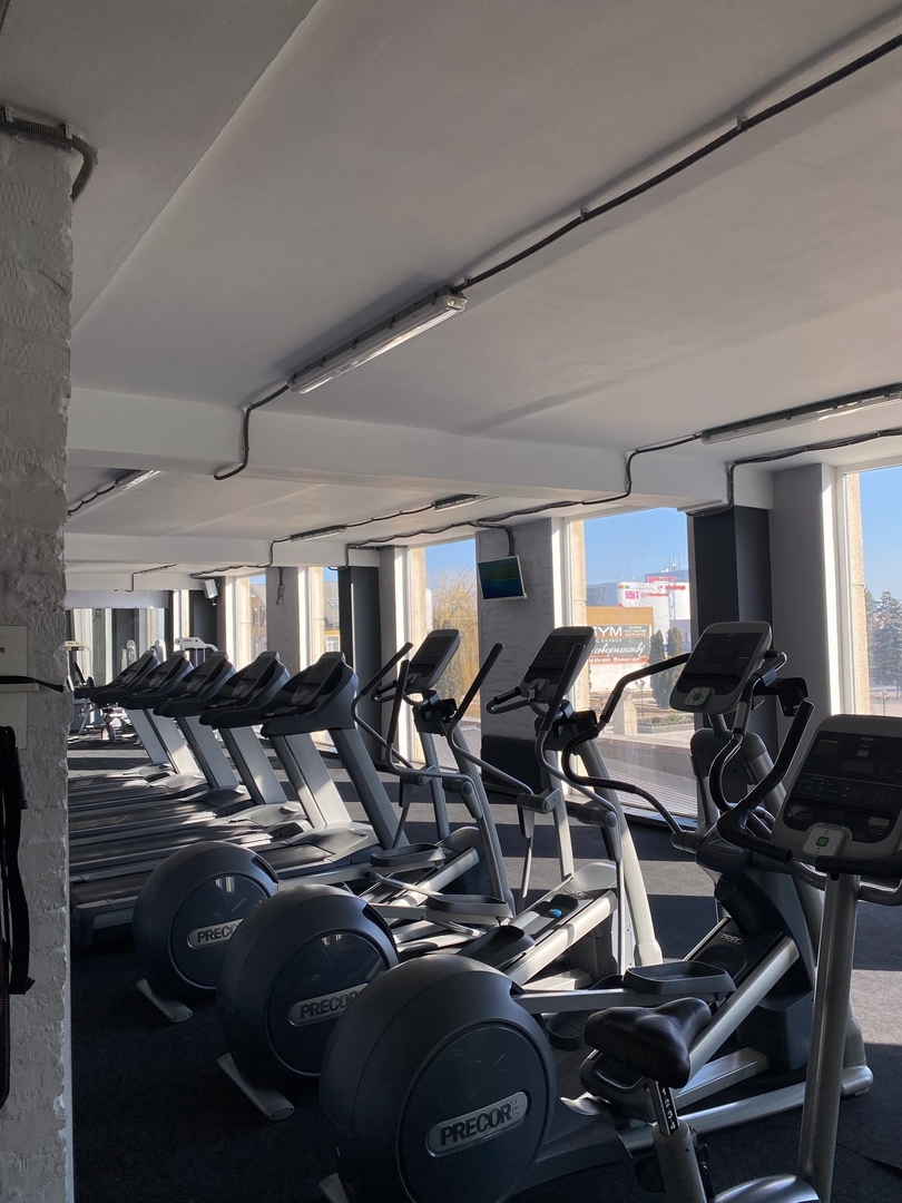 Фитнес-клуб «S-GYM»