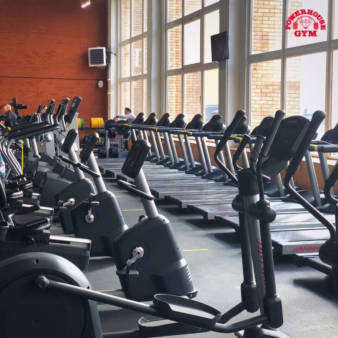 Фитнес-центр «Powerhouse Gym» (Сокол)