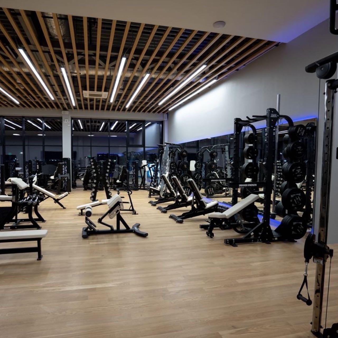 Фитнес-клуб «Crocus Fitness»
