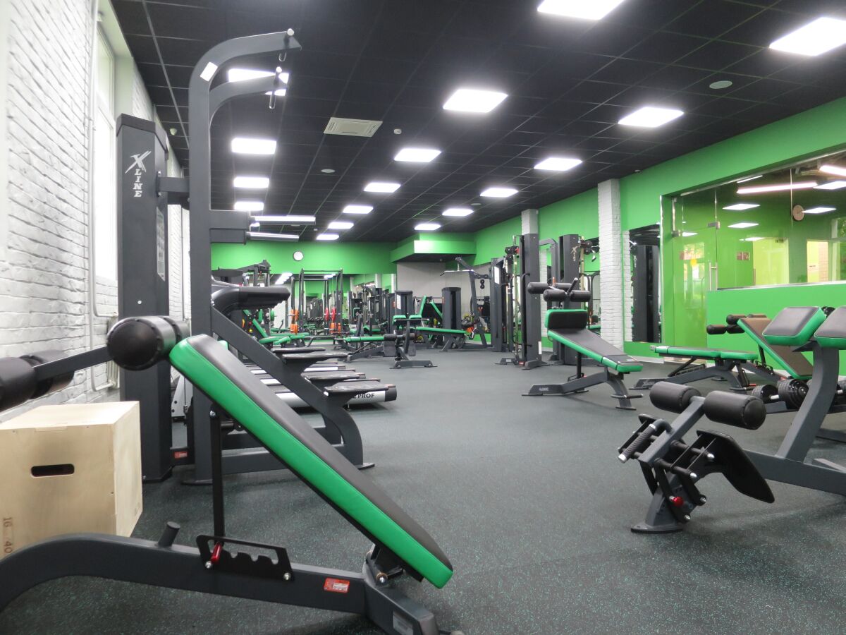 Фитнес-клуб «X-Fit Studio»