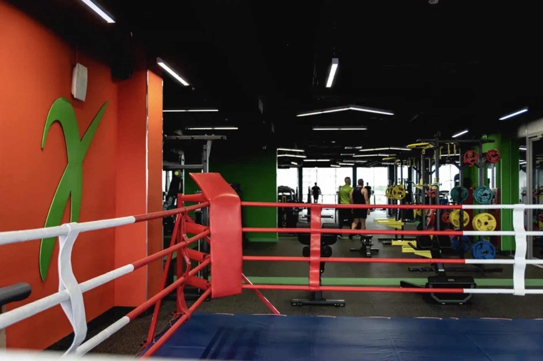 Фитнес-клуб «XFIT»