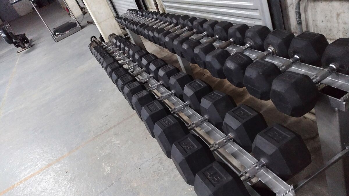 Тренажерный зал «LIFT GYM»