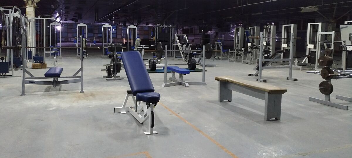 Тренажерный зал «LIFT GYM»