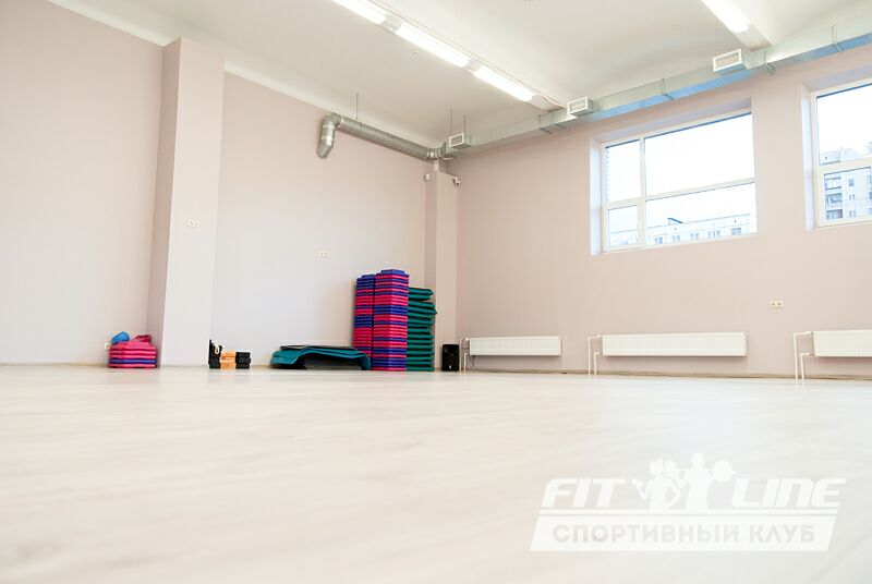 Фитнес-клуб «FitLine»