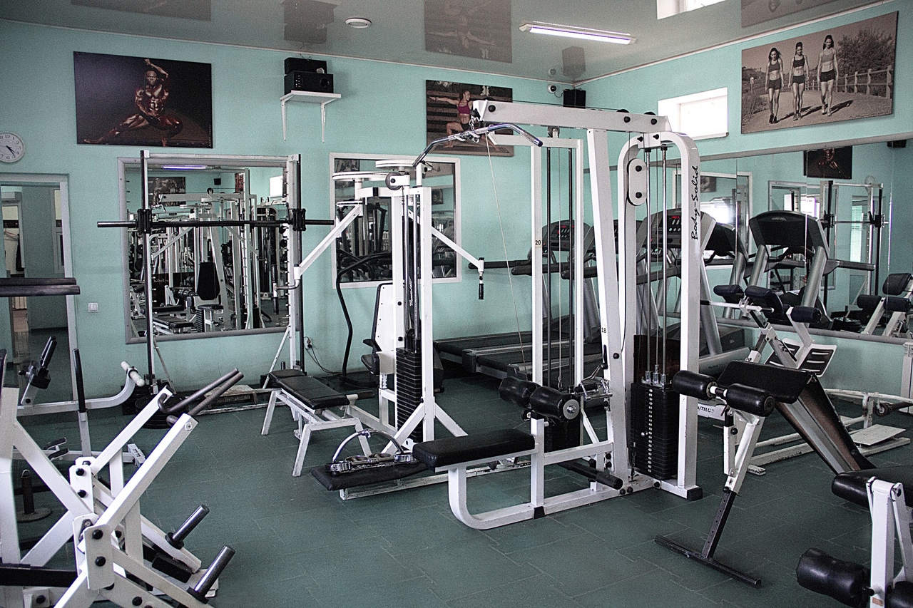Фитнес-клуб «KOSMO GYM»