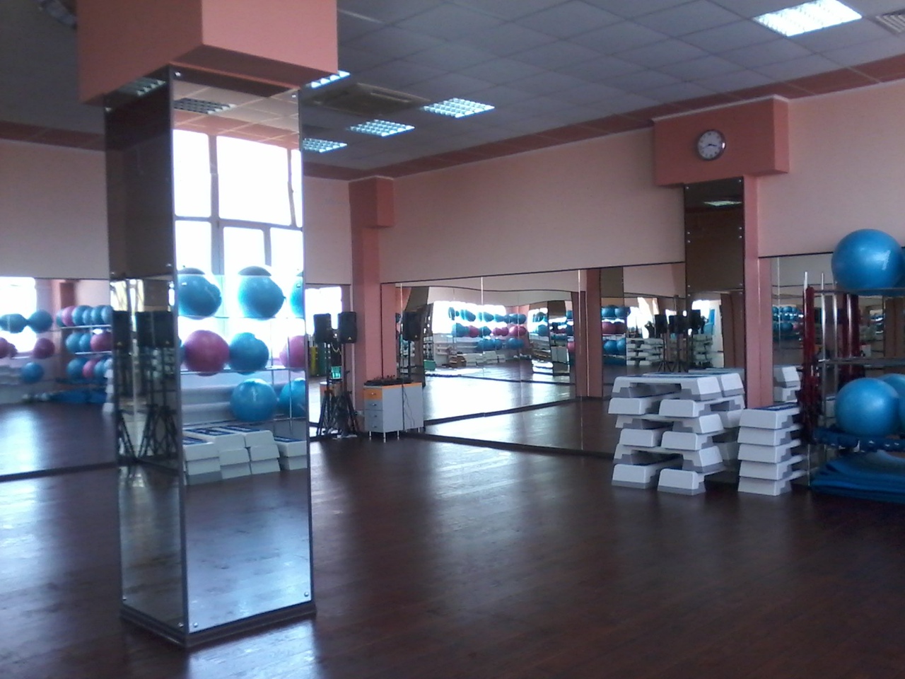 Фитнес-клуб «PARKFITNESS»
