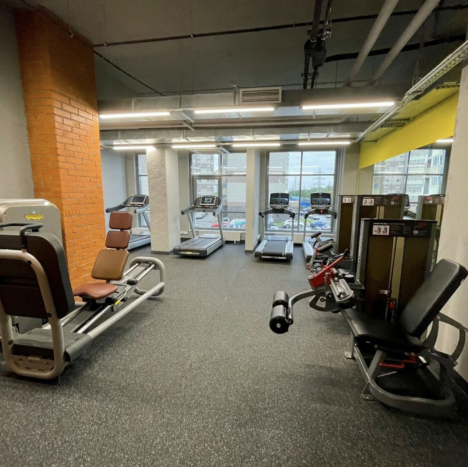 Спортивный клуб «Fitness House» (Заречная)