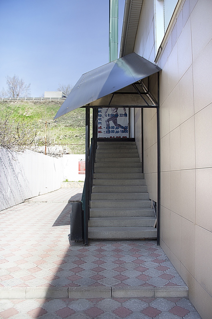 Фитнес-клуб «KOSMO GYM»