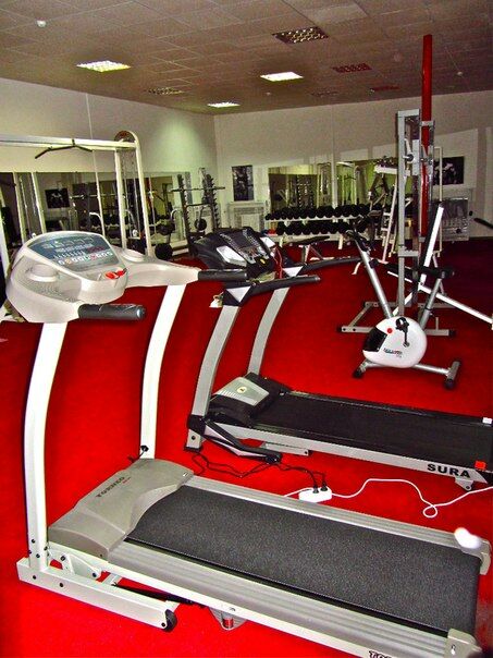 Спортивный клуб «LS GYM»