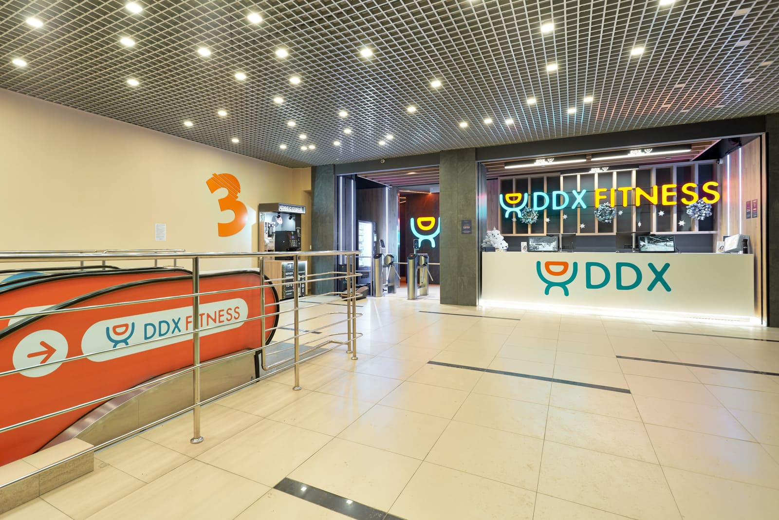 Фитнес-клуб «DDX Fitness» (Моки)
