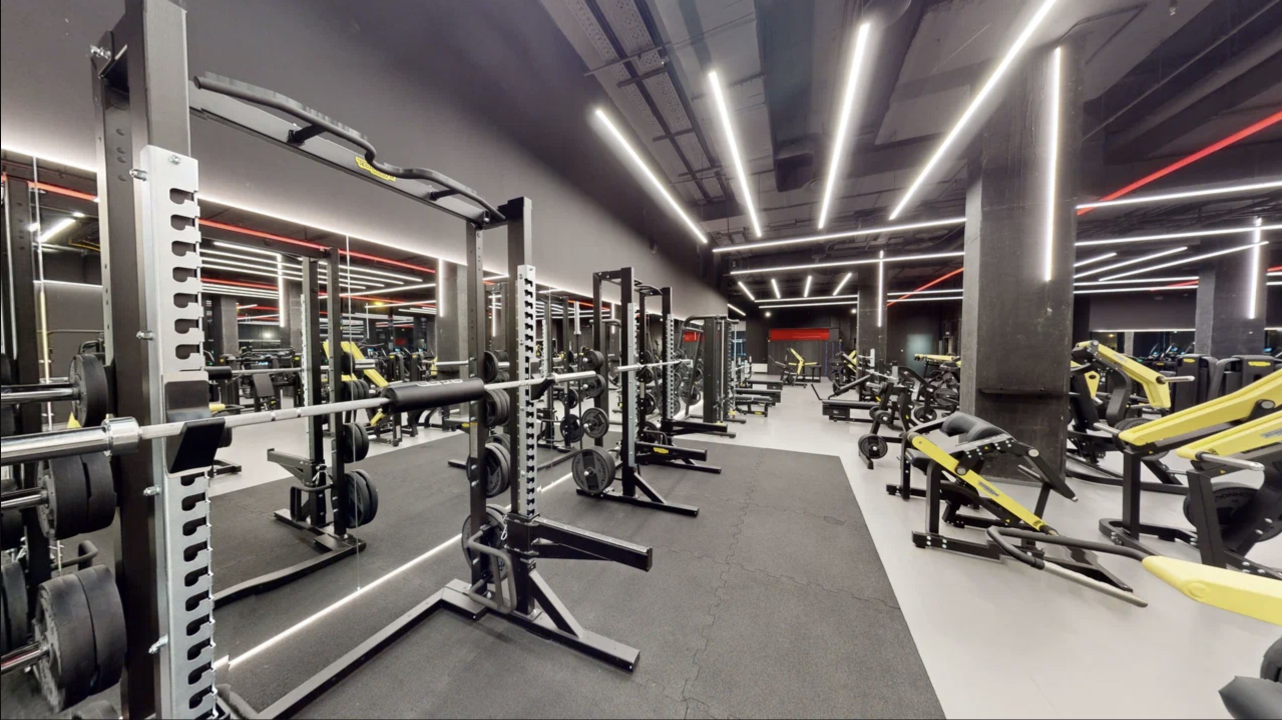Фитнес-клуб «D1 Fitness»
