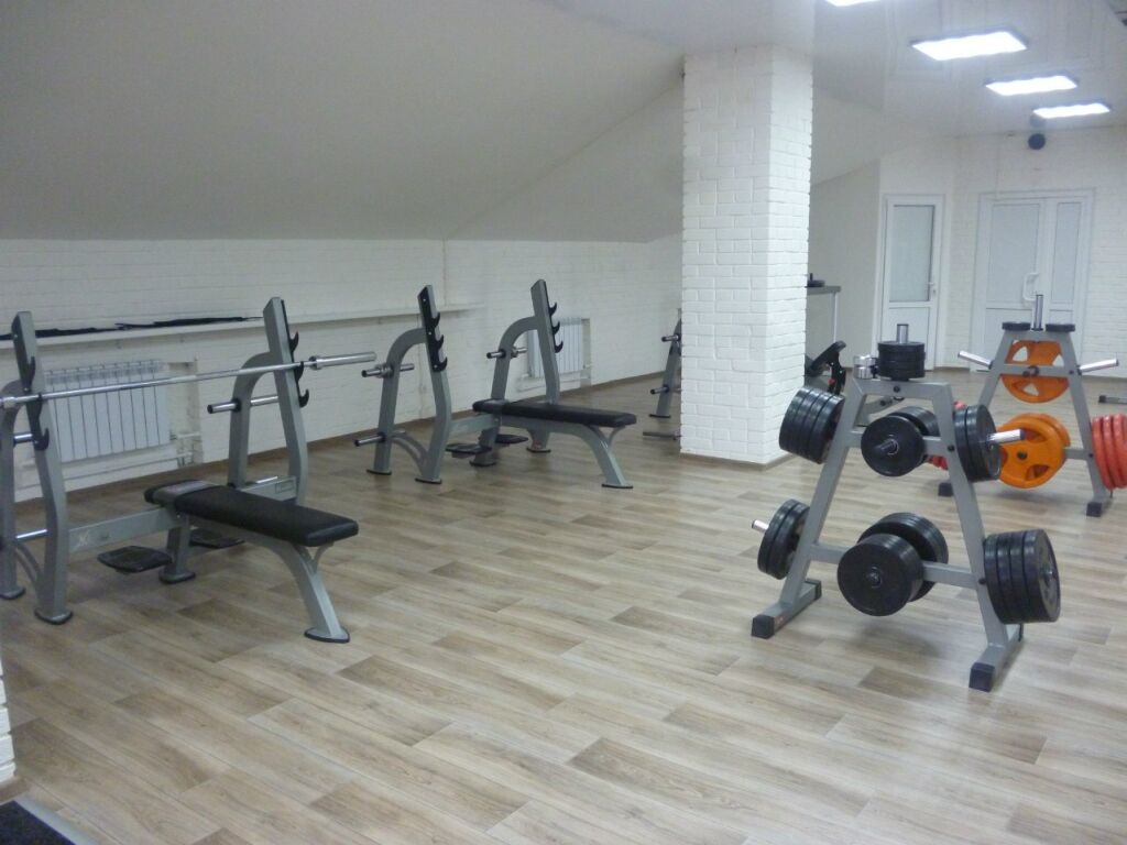 Фитнес-клуб «Физика»