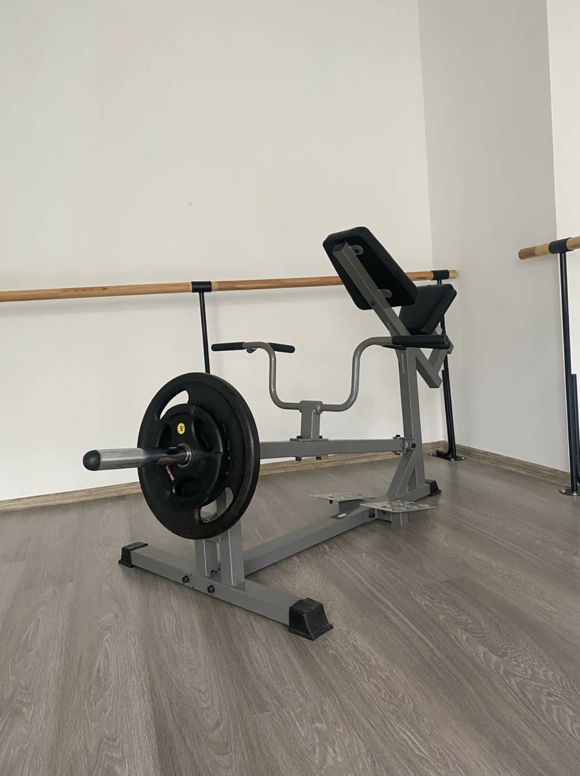 Фитнес-студия «MaxiGym»