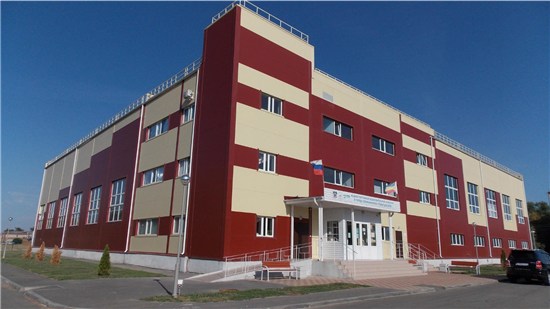 Плавательный бассейн