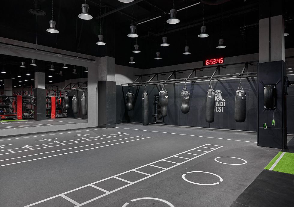 Фитнес-клуб «LOMOV Gym»