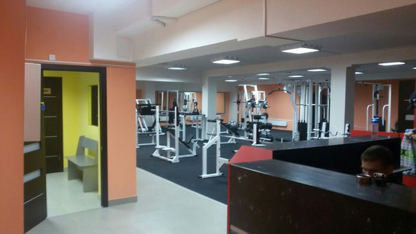Фитнес-клуб «IRON FIT»