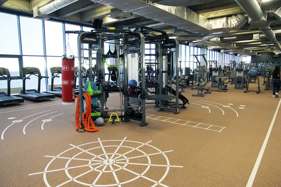 Фитнес-клуб «HIT FITNESS» (Питерлэнд)