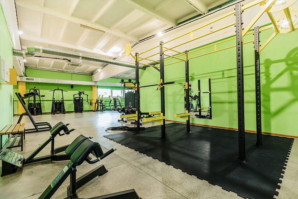 Фитнес-клуб «МетроFitness» (Сталеваров)
