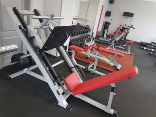 Спортивный клуб «Фитнес на Визе»
