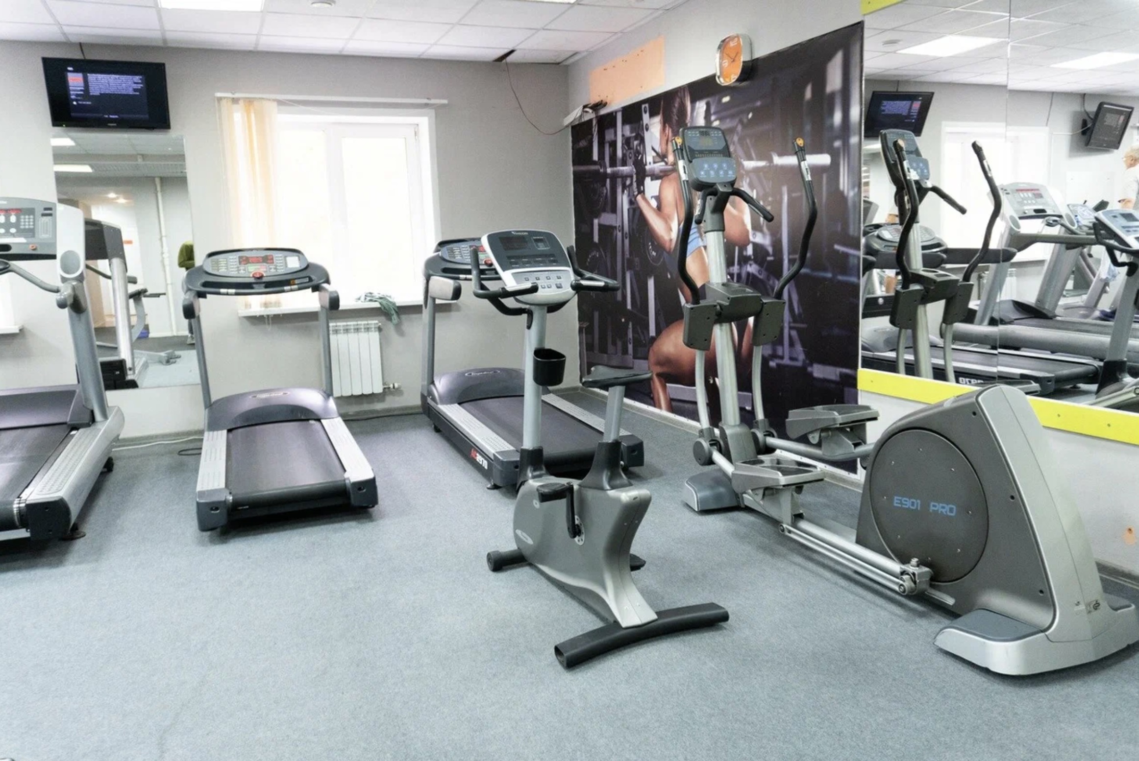 Фитнес-клуб «Рекорд Fitness»