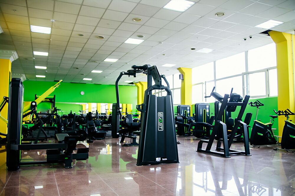 Фитнес-клуб «МетроFitness» (Революционная)