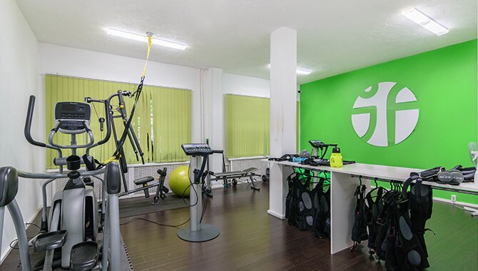 EMS-студия «JustFit» (Новослободская)