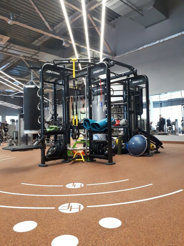 Фитнес-клуб «HIT FITNESS» (LeoMall)