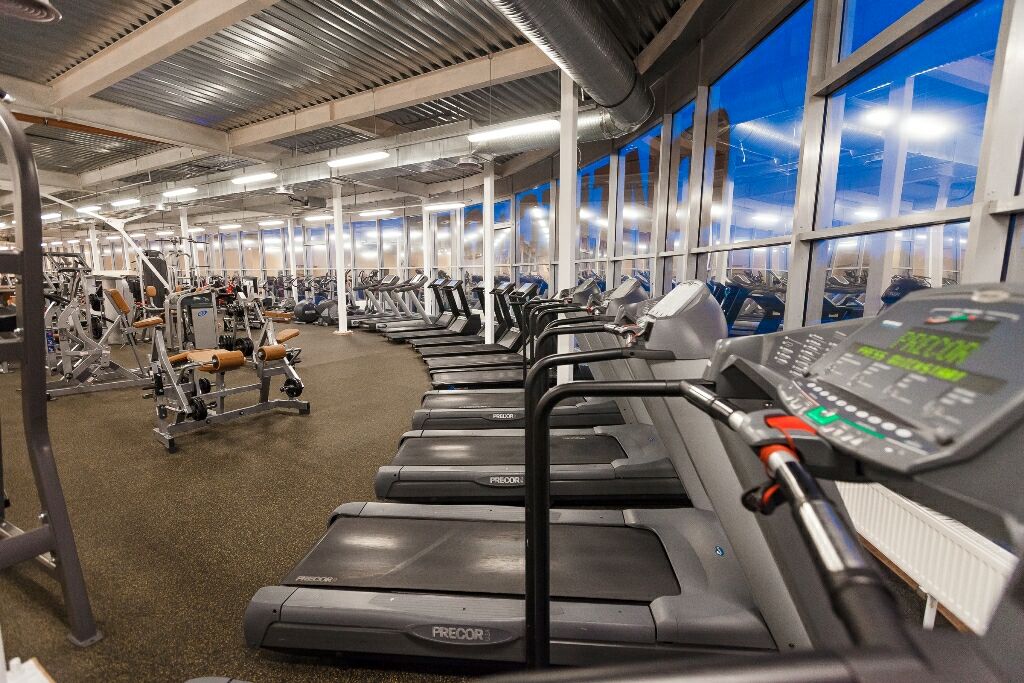 Спортивный клуб «Fitness House» (Рыбацкое)