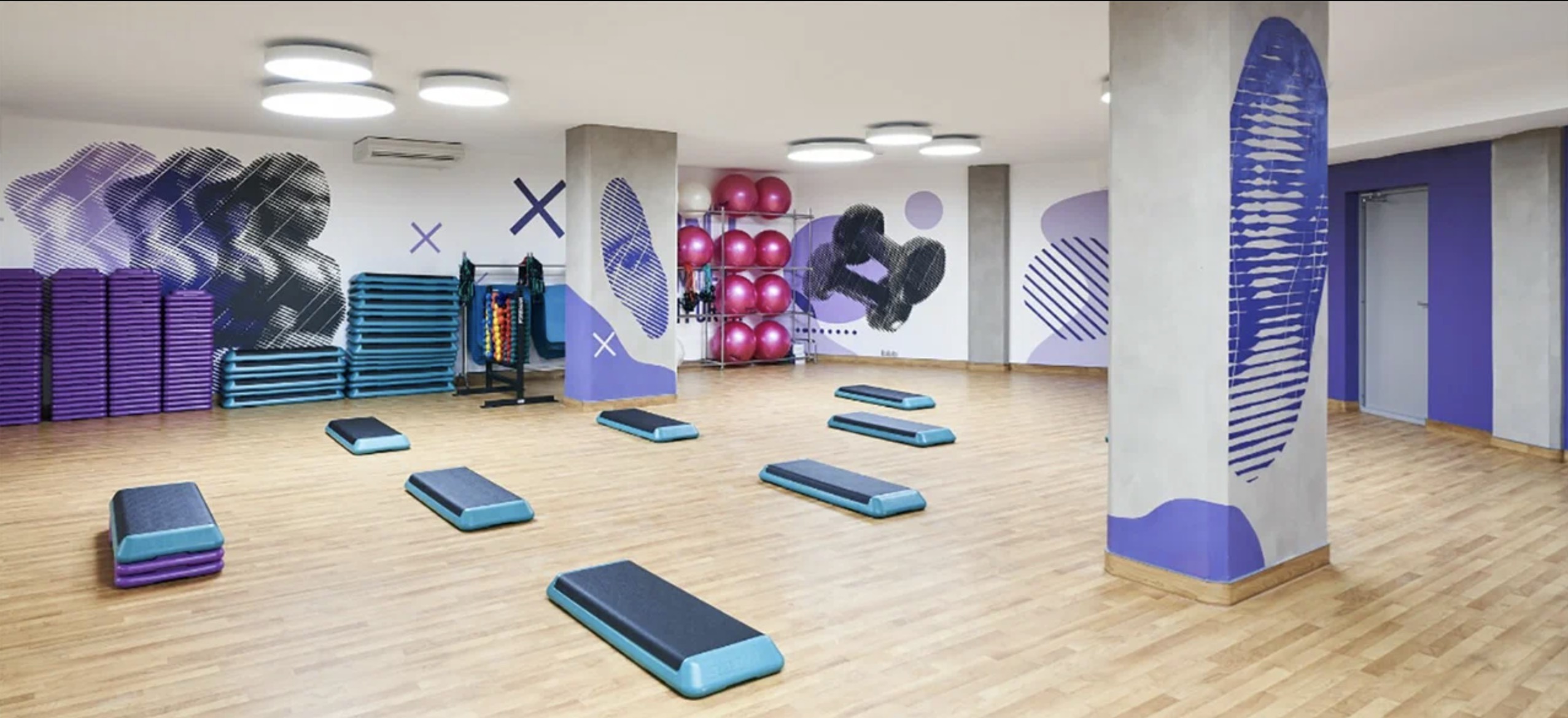 Спортивный клуб «Fitness House» (Политехническая)